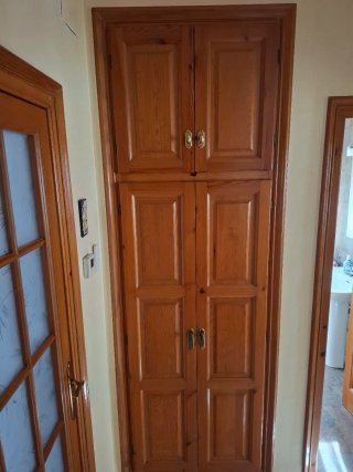 Puertas de madera interiores