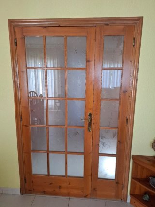 Puertas de madera interiores