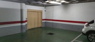 Garaje en alquiler en Centro en Alicante