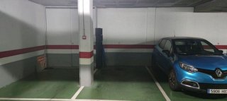 Garaje en alquiler en Centro en Alicante