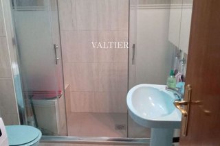 Ático en alquiler en Universidad - Malasaña en Madrid