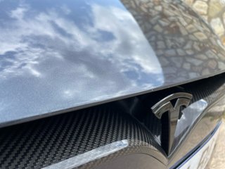 Tesla Model S 2019 raven ludicrous