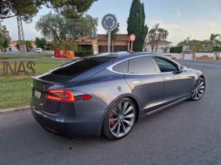 Tesla Model S 2019 raven ludicrous