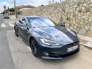 Tesla Model S 2019 raven ludicrous