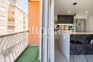 Piso en venta en Torrefiel en Valencia