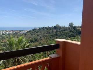 Piso en venta en Cabo Pino - Reserva de Marbella en Marbella