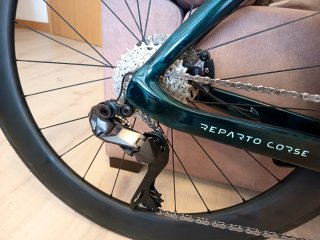Bianchi Oltre RC 140 TH EXCLUSIVA 001 SIN RUEDAS