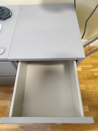 Cómoda Malm Ikea 2 cajones gris