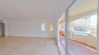 Piso en venta en Elviria en Marbella