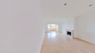 Piso en venta en Elviria en Marbella