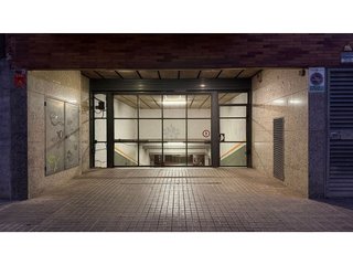 Garaje en venta en Gràcia en Sabadell