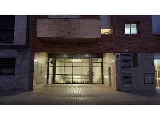Garaje en venta en Gràcia en Sabadell