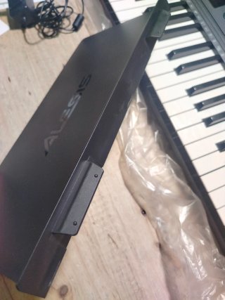 ALESIS Melody 61 MK4 Teclado Eléctrico