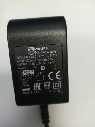 Adaptador de corriente para aspiradora