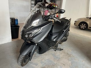 Motocicleta 125cc Kymco Xtown CT