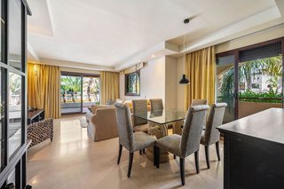 Piso en venta en Nueva Andalucía centro en Marbella