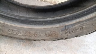 Michelin City Grip 110/70-14 DOT W8EY 001X 1621