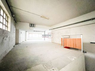 Local comercial en venta en Milagrosa en Pamplona