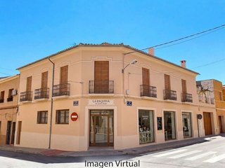 Chalet en venta en Novelda