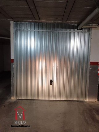 Garaje en venta en Zona de Cueva de Menga en Antequera