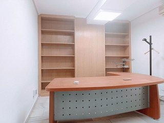 Oficina en venta en Cuatro Caminos en Madrid