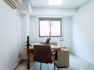 Oficina en venta en Cuatro Caminos en Madrid