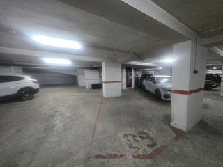 Garaje en venta en Centre en Girona