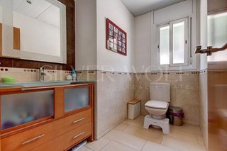 Chalet en venta en Vallirana