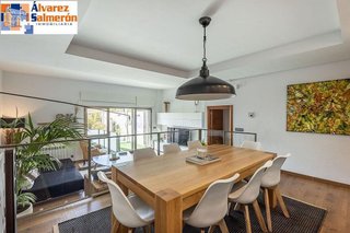 Casa pareada en venta en Bola de Oro - Serrallo en Granada