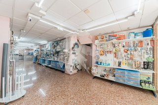 Local comercial en venta en Este en Castellón de la Plana