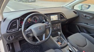 SEAT Leon DSG 1.6 tdi 105cv libro completo sellado