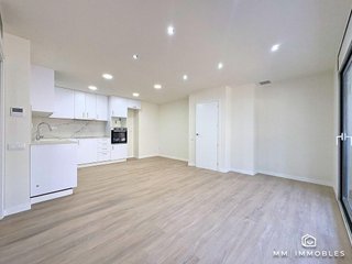 Piso en venta en Canovelles
