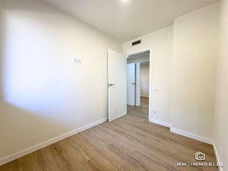 Piso en venta en Canovelles