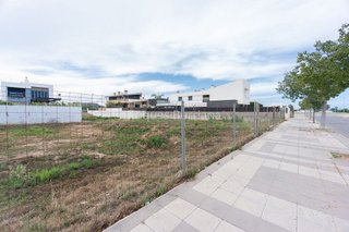 Terreno en venta en Zona Piscinas en Burriana