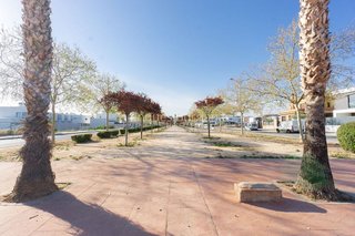 Terreno en venta en Zona Piscinas en Burriana