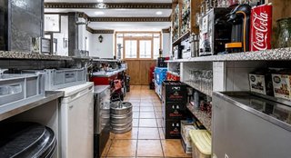 Local comercial en venta en Zubia (La)