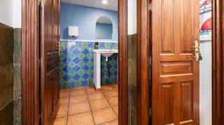 Local comercial en venta en Zubia (La)