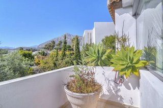 Casa adosada en alquiler en Lomas de Marbella Club - Puente Romano en Marbella