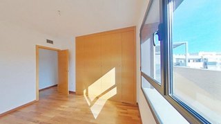 Piso en venta en Benicalap en Valencia