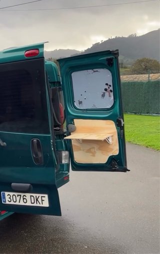 Opel Vivaro 2005
