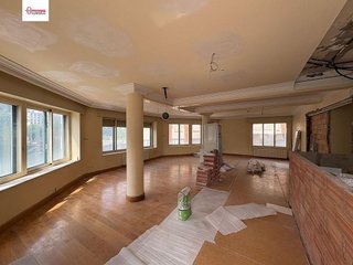 Piso en venta en Plaza España - Villa Pilar - Reyes Católicos - Vadillos en Burgos
