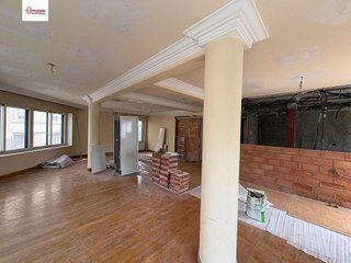 Piso en venta en Plaza España - Villa Pilar - Reyes Católicos - Vadillos en Burgos
