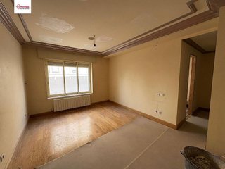 Piso en venta en Plaza España - Villa Pilar - Reyes Católicos - Vadillos en Burgos