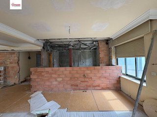 Piso en venta en Plaza España - Villa Pilar - Reyes Católicos - Vadillos en Burgos