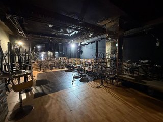 Local comercial en venta en Los Rosales en Madrid