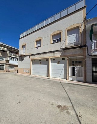 Edificio en venta en Calle Pinto-San Roque en Parla