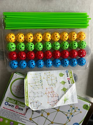 Juego Construye tu Casita Palitos y Bolas