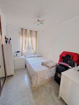 Piso en venta en Reyes en Parla