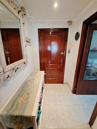 Piso en venta en Reyes en Parla