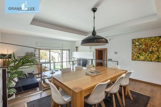 Casa pareada en venta en Bola de Oro - Serrallo en Granada